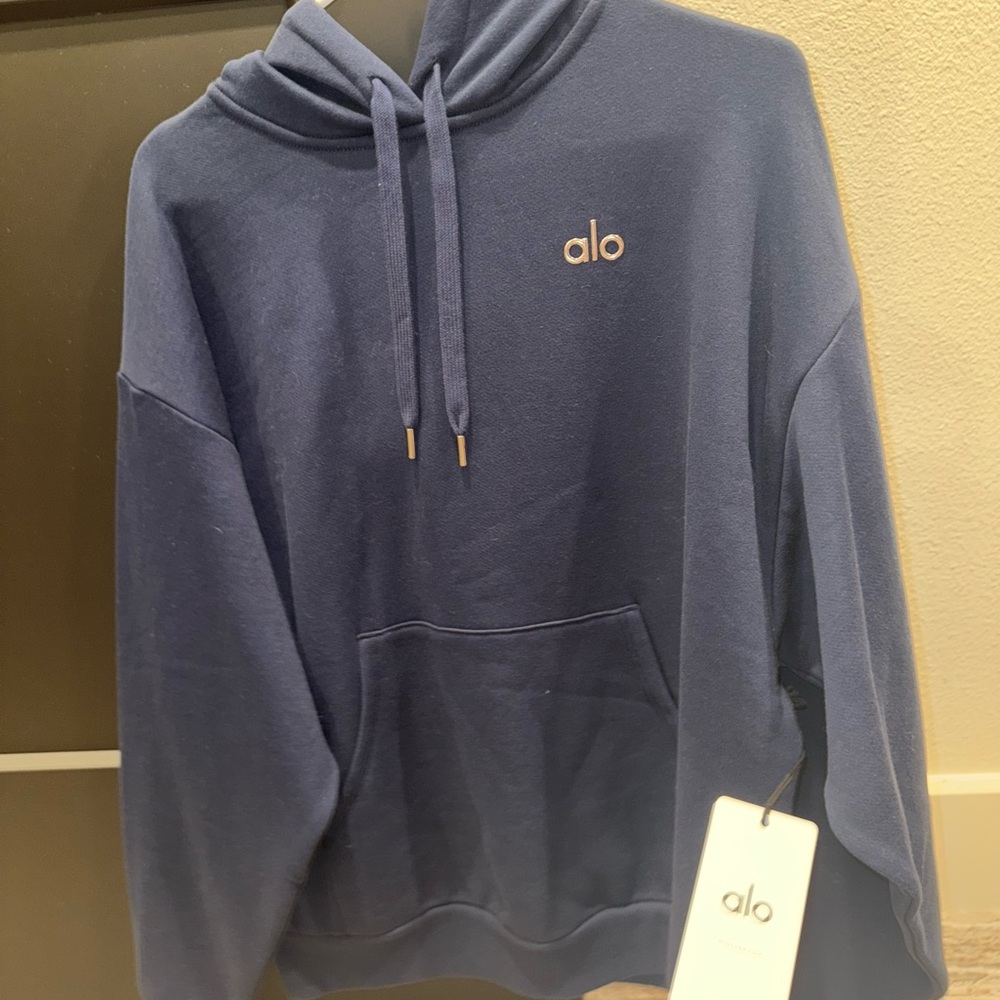 Navy accolade Alo hoodie